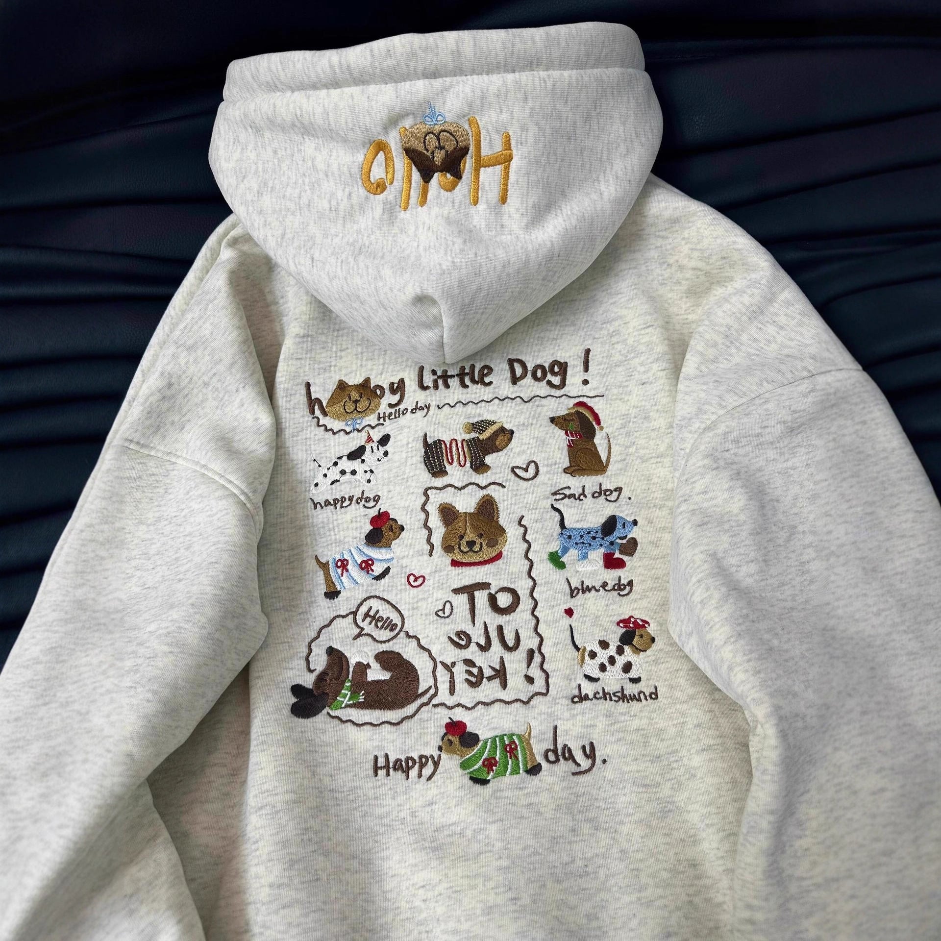 Dackel Bestickter Hoodie