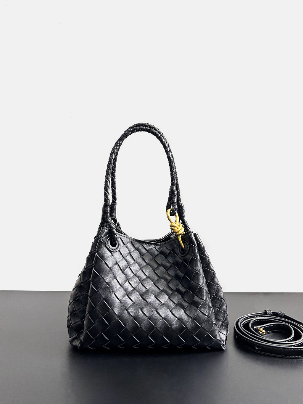 Geflochtene Ledertasche – Bild 3 | LuxeStyle