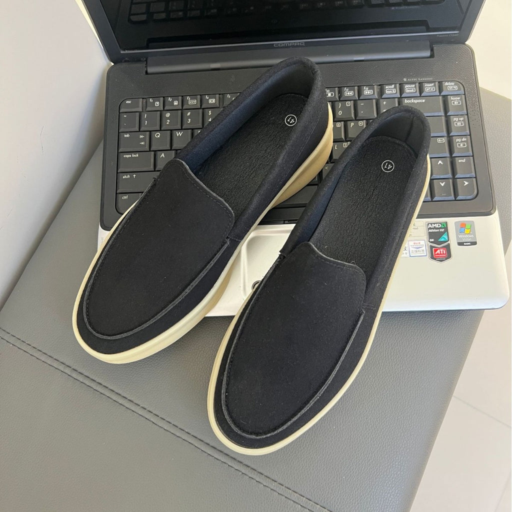 Schwarze Leder-Slipper – Bild 6 | LuxeStyle