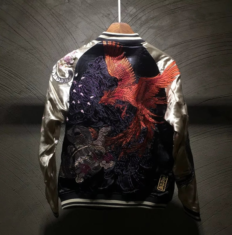 Baseballjacke mit Drachen-Stickerei