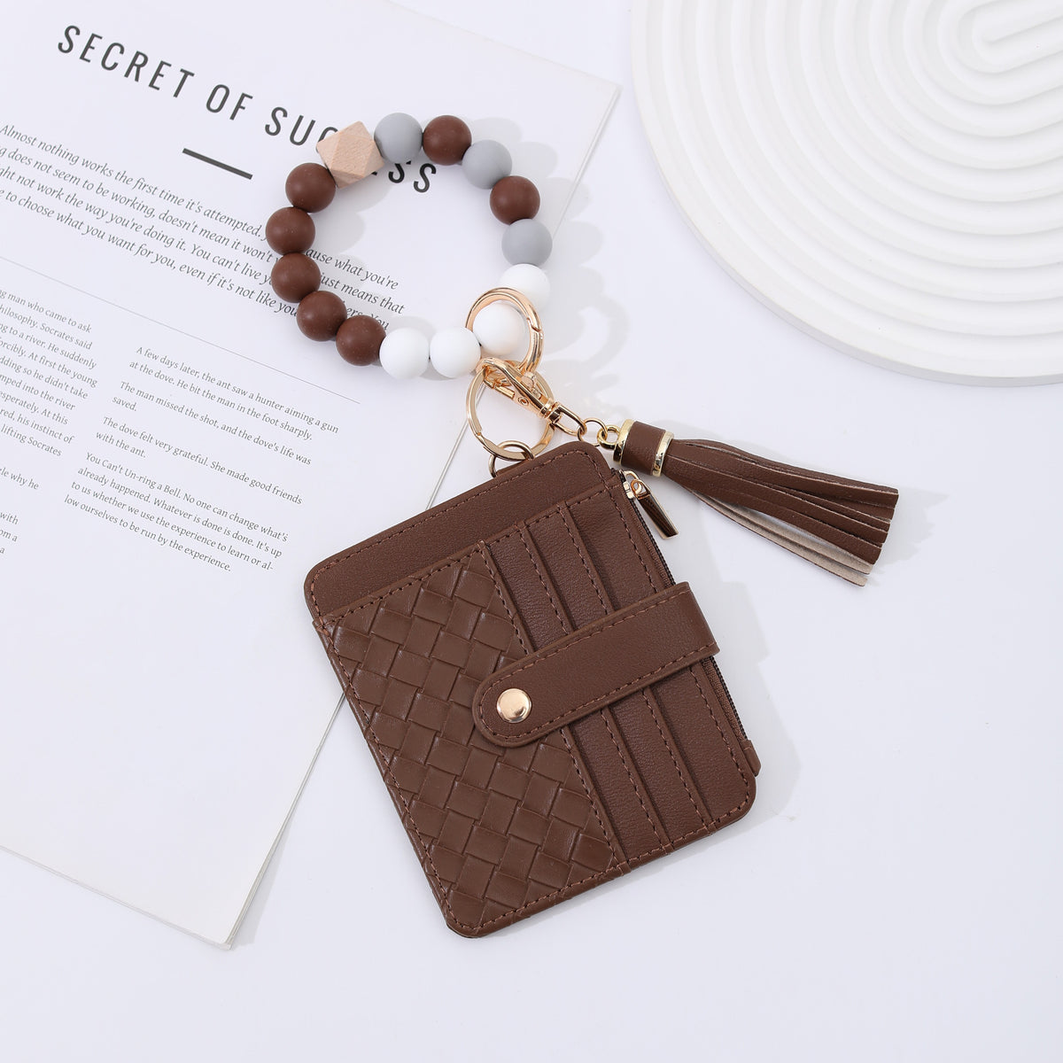 Kartenhalter mit Perlenarmband – Bild 8 | LuxeStyle