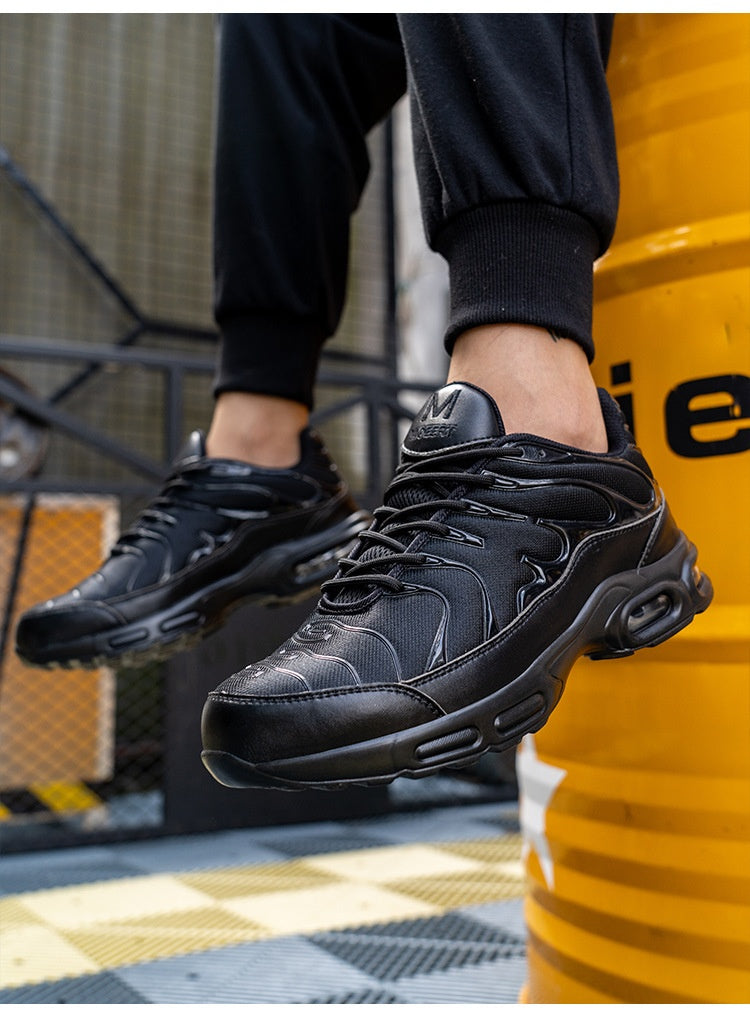 Leichte, rutschfeste Sneaker