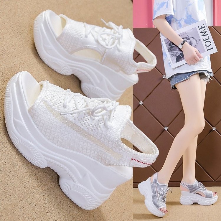 Keilabsatz-Sandalen mit atmungsaktivem Mesh – Bild 10 | LuxeStyle