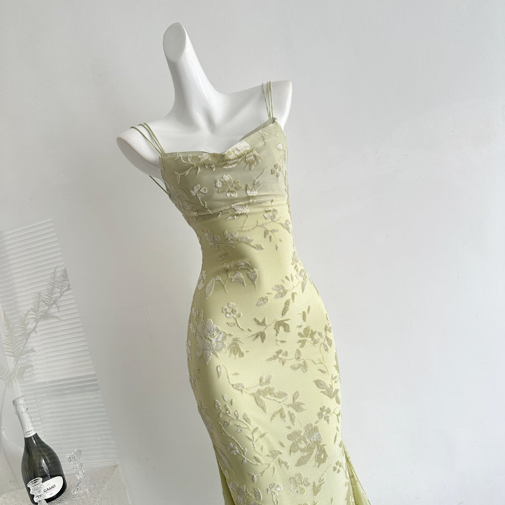 Trägerloses Tüllkleid im französischen Stil – Bild 4 | LuxeStyle