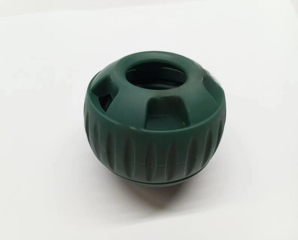 Kühlender Spielball für Hunde – langsames Füttern – Bild 2 | LuxeStyle