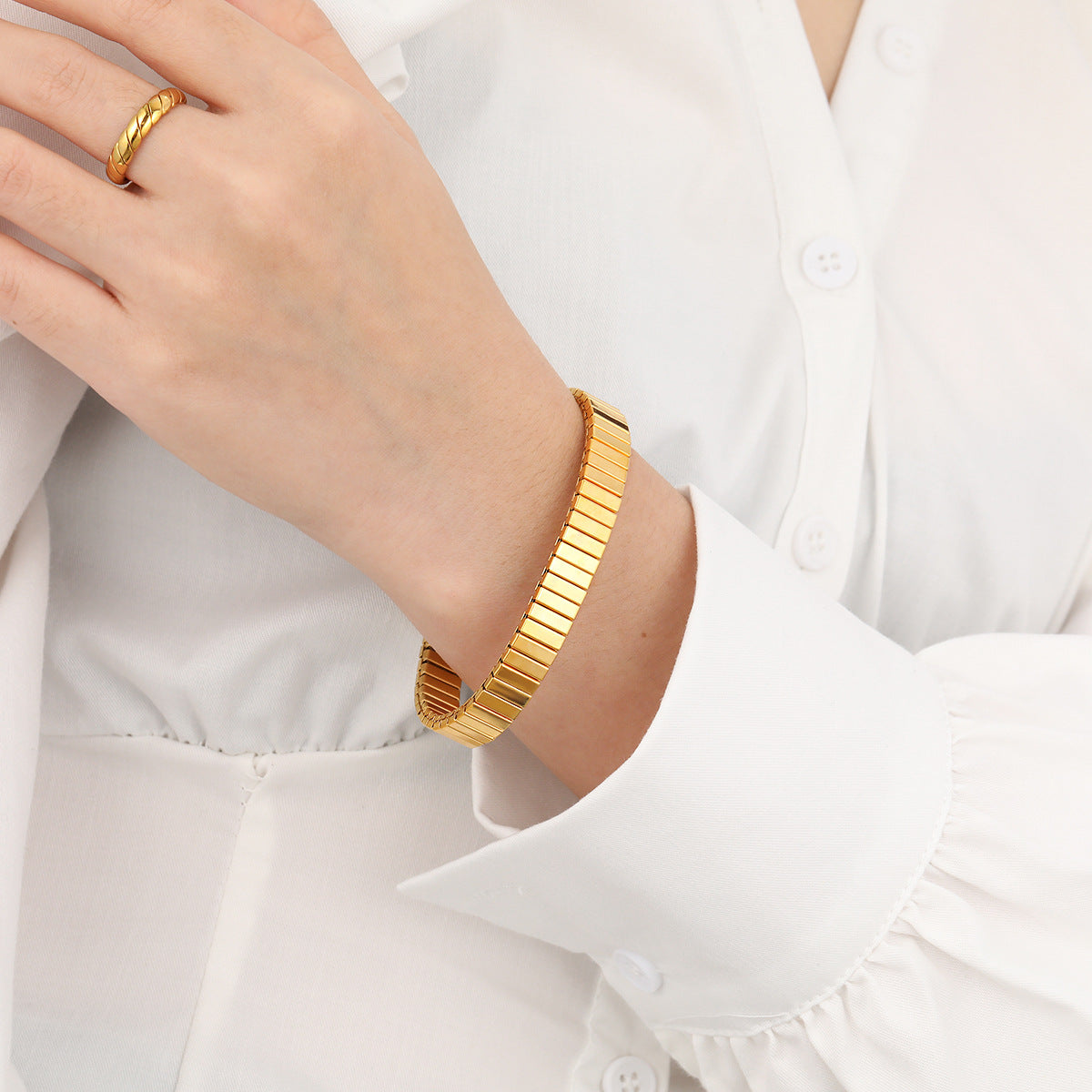 Elastisches Armband aus Titanstahl – Bild 7 | LuxeStyle