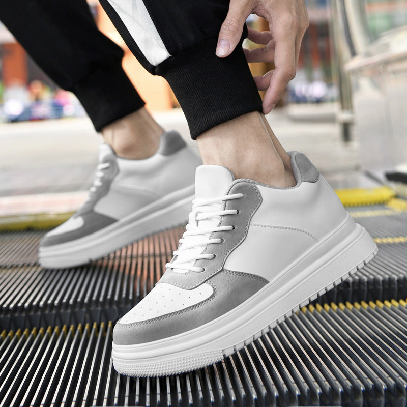 Sneaker mit Auflage für mehr Höhe – Bild 4 | LuxeStyle