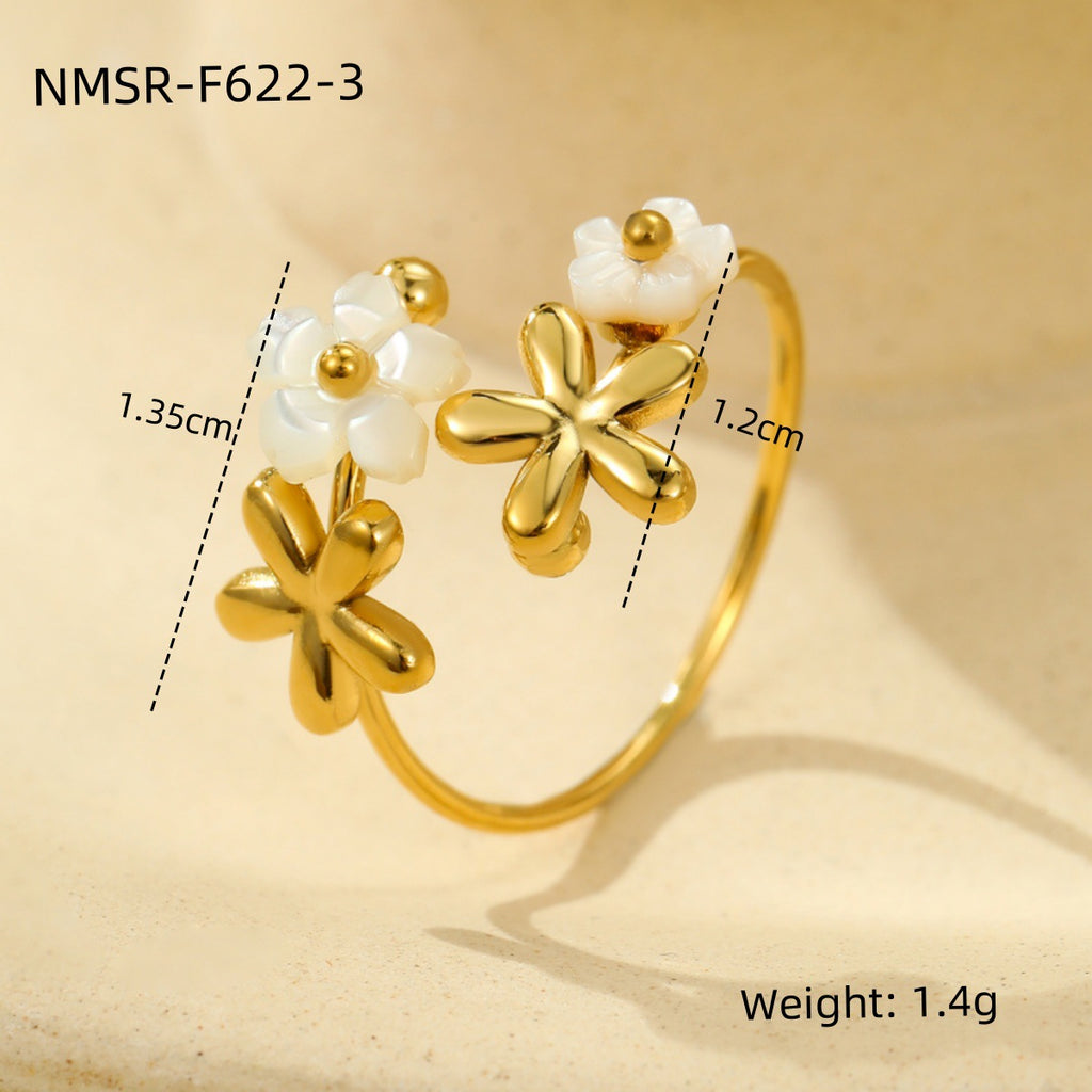Eleganter Blumenring aus 18K vergoldetem Edelstahl