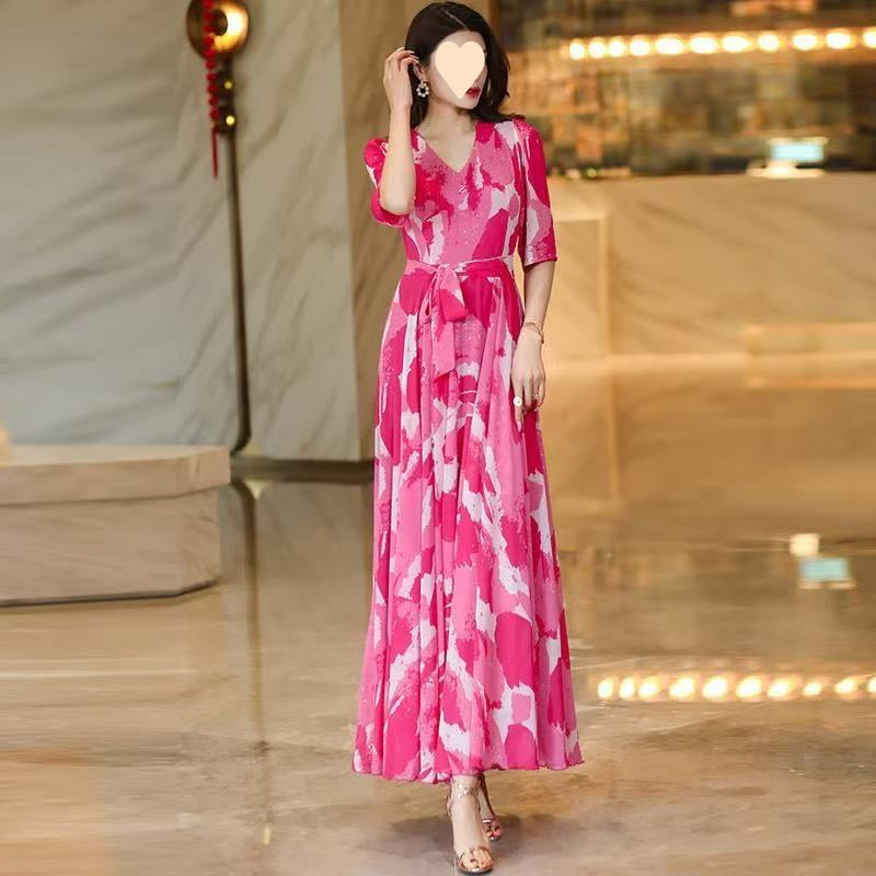 Bedrucktes Maxikleid mit Puffärmeln und Taillenbetonung – Bild 4 | LuxeStyle