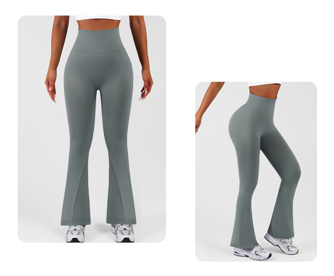 High Waist Flared Yoga Pants mit Scrunch