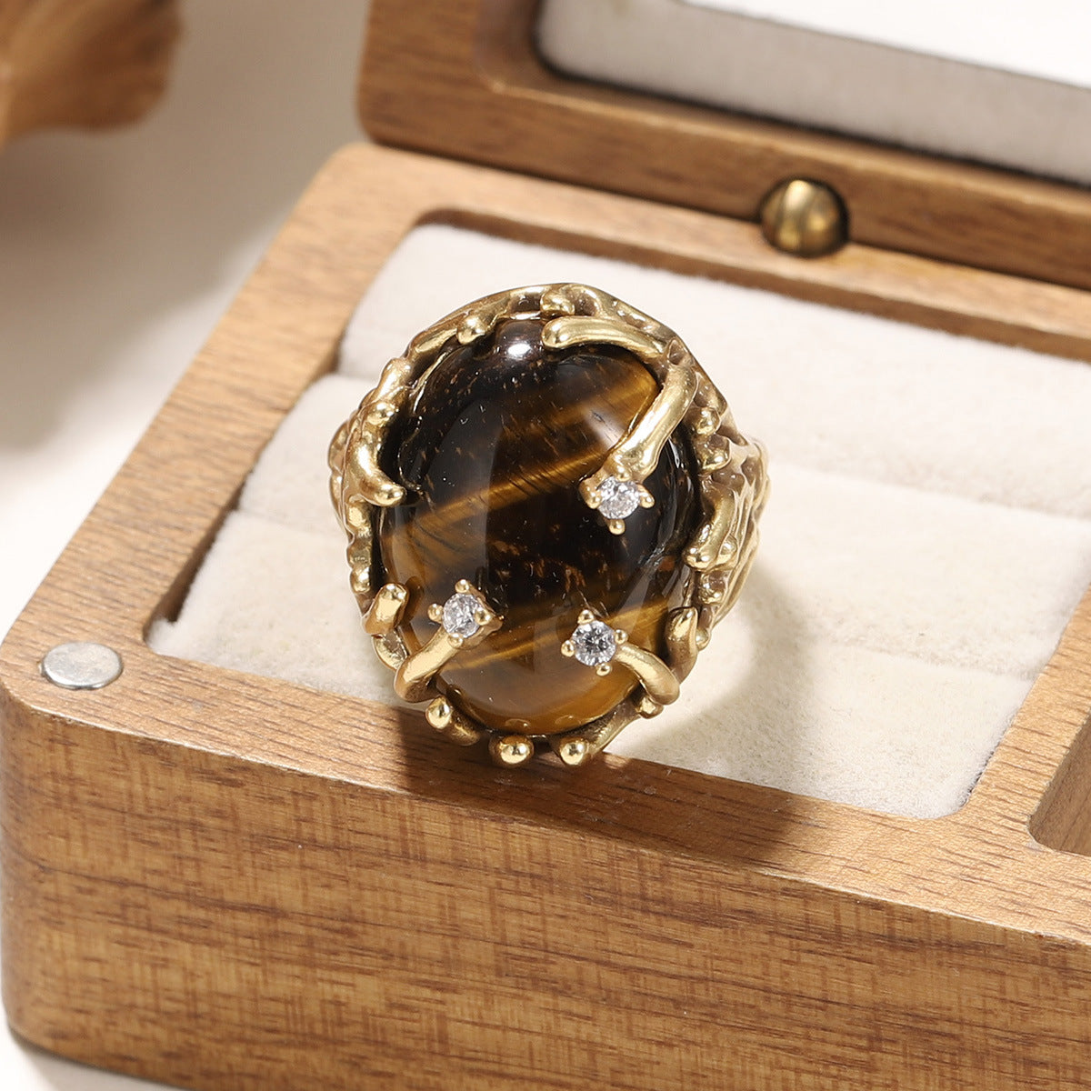 Verstellbarer Tigerauge-Ring für Damen