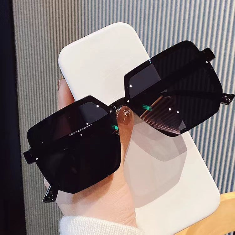 Oversized-Sonnenbrille «Street» getönt im Square-Style, Damen – LuxeStyle