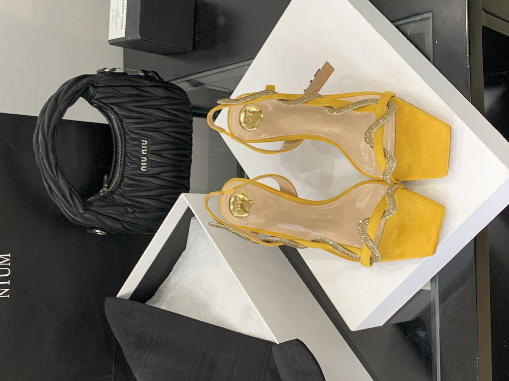 Elegante Stiletto-Heels mit Rhinsternen
