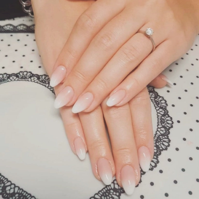 Mandel French Manicure Set