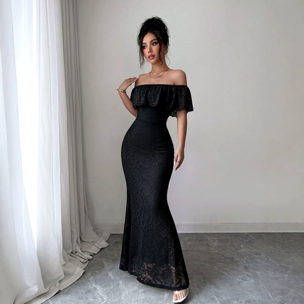Elegantes Off-Shoulder Spitzenkleid mit Volants