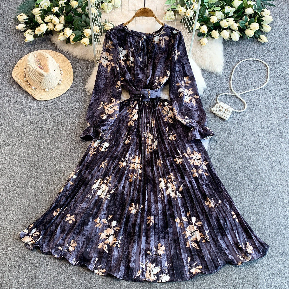 Bedrucktes Midikleid mit weitem Faltenrock – Bild 7 | LuxeStyle