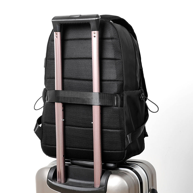 Grosser Reise- und Laptop-Rucksack – Bild 6 | LuxeStyle