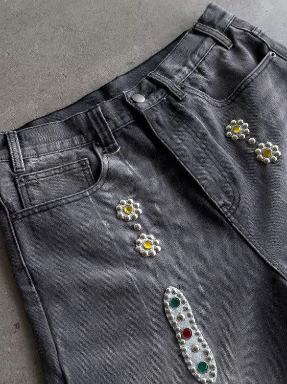 Leder-Patchwork Shorts mit Nieten und Strass