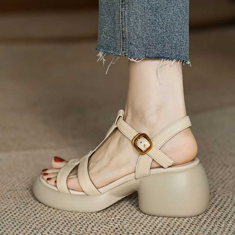 Leder-Sandalen mit Chunky-Absatz