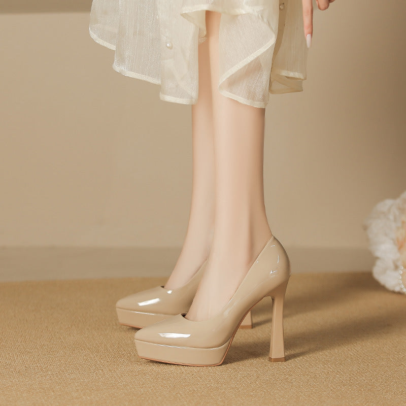 Elegante High Heels mit Plattform