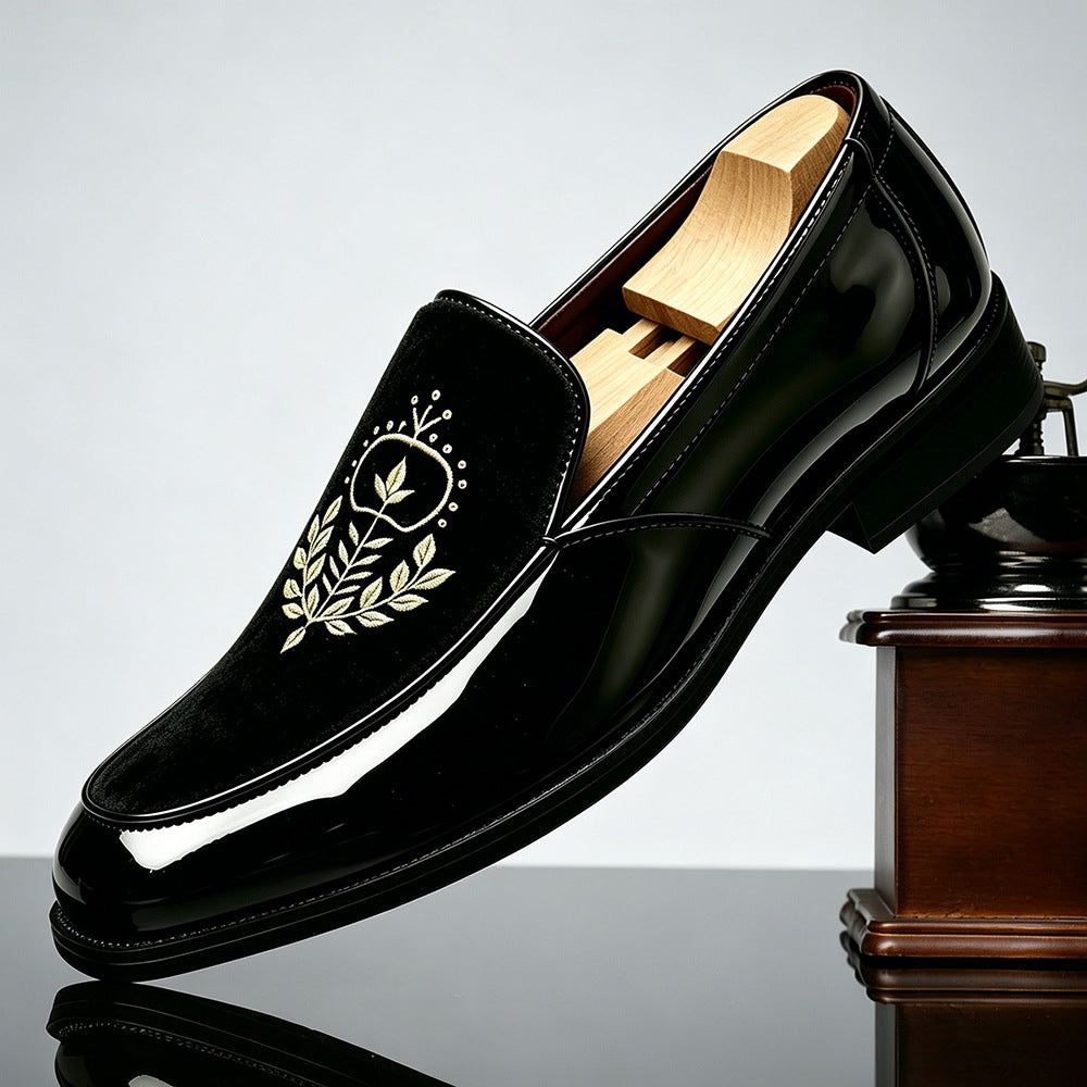Bestickte Slip-on Herrenschuhe
