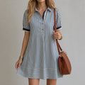 Gestreiftes Kleid mit Puffärmeln