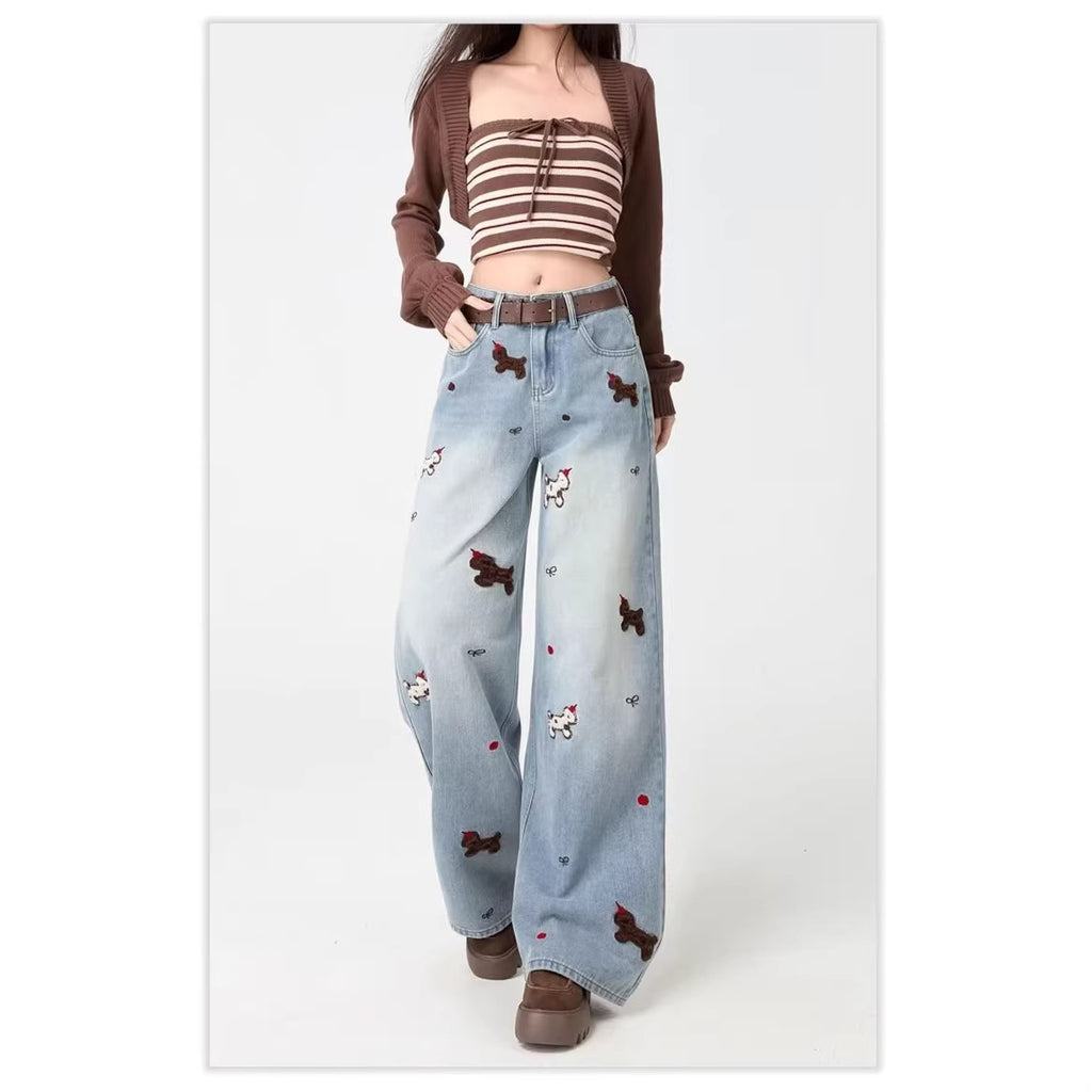 Weite Damenjeans mit Stickerei