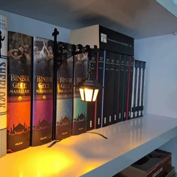 Dekorative Bücherregal-Laternenlampe