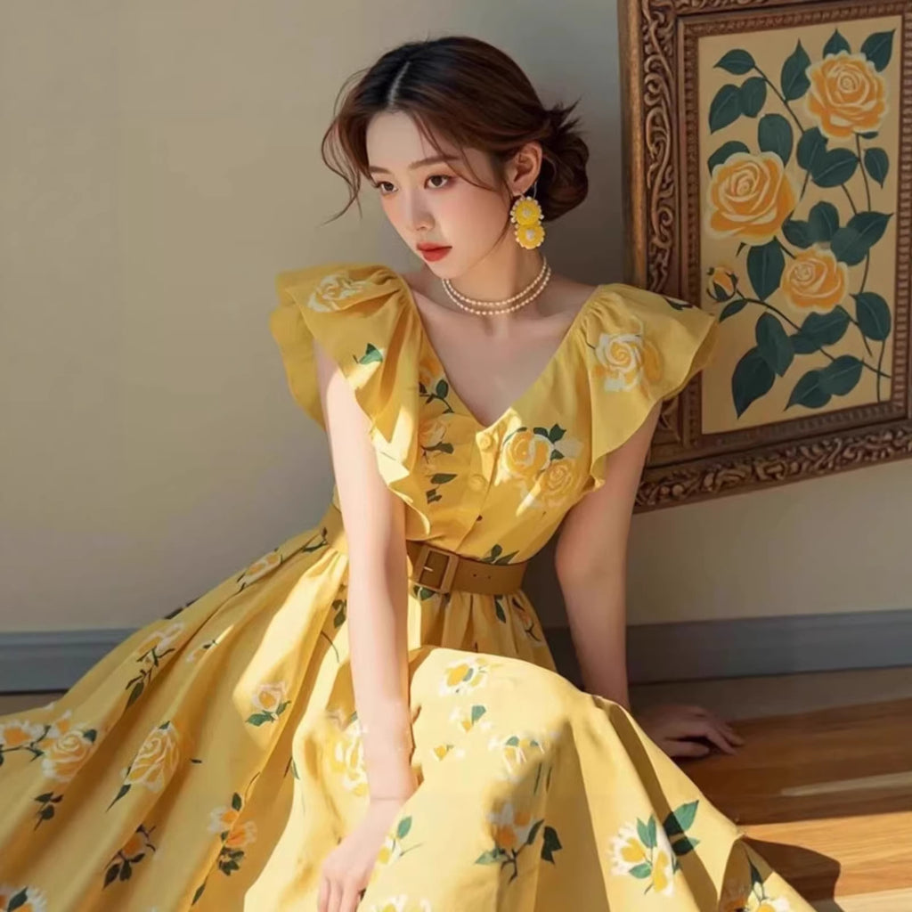 Gelbes Midikleid mit Rosenmuster und Puffärmeln – Bild 6 | LuxeStyle