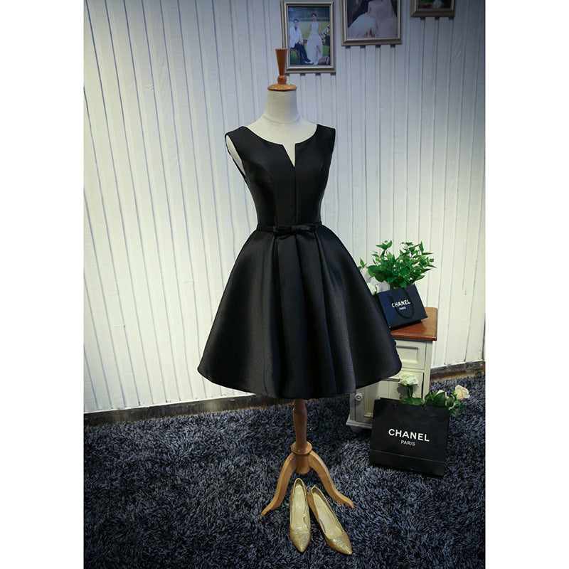Mittellanges Abendkleid für Studierende – Bild 2 | LuxeStyle