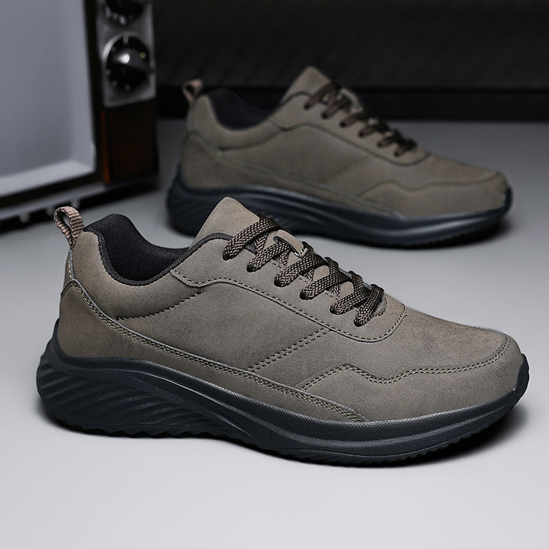 Schwarze Laufschuhe mit weicher Sohle – Bild 2 | LuxeStyle