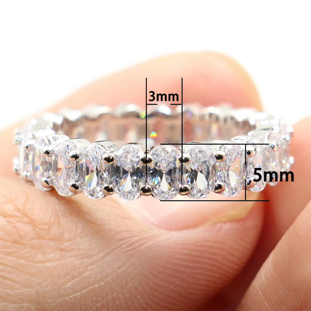 Eleganter Oval-Zirkon-Ring