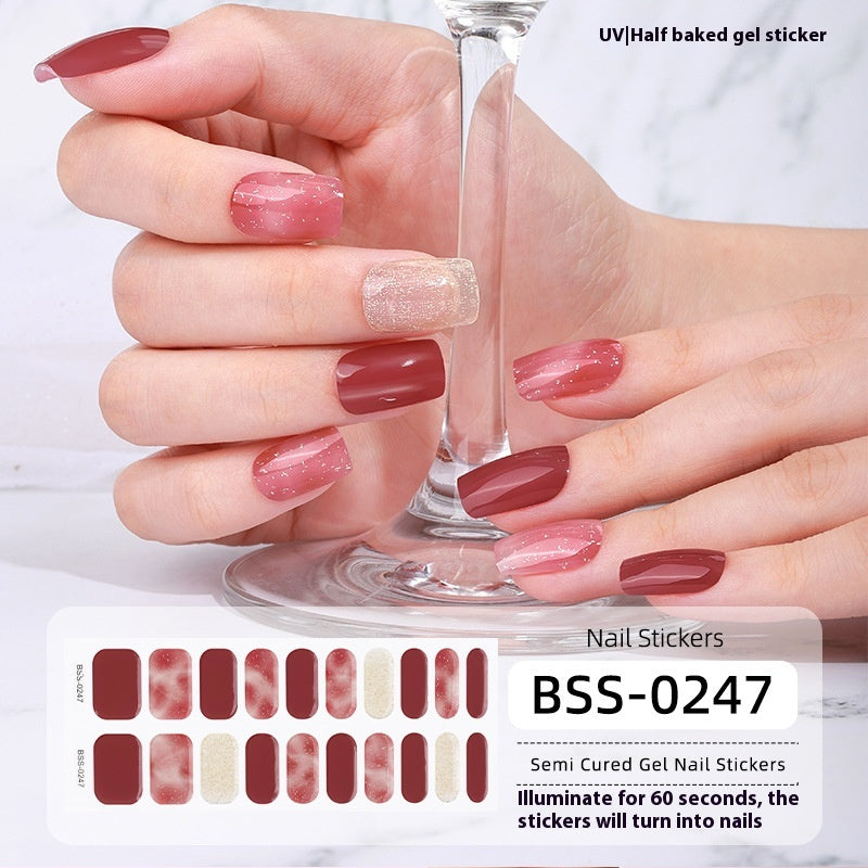 Nagelsticker mit Gradient-Effekt