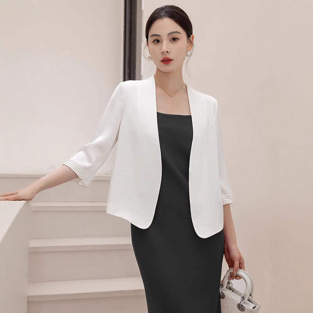 Kurzer Blazer mit Dreiviertel-Ärmeln für Damen