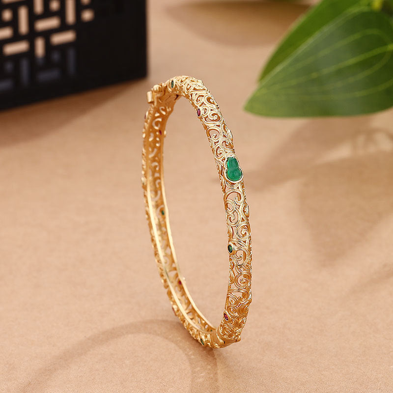 Vergoldetes Jade Armband mit Glückswolken – Bild 3 | LuxeStyle