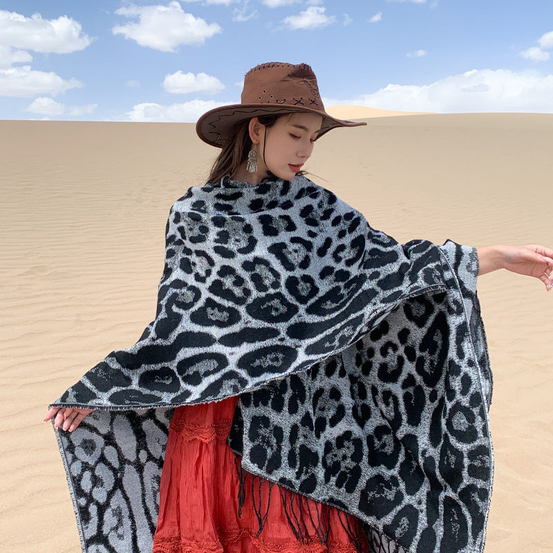 Leopard-Schal aus Faux Cashmere