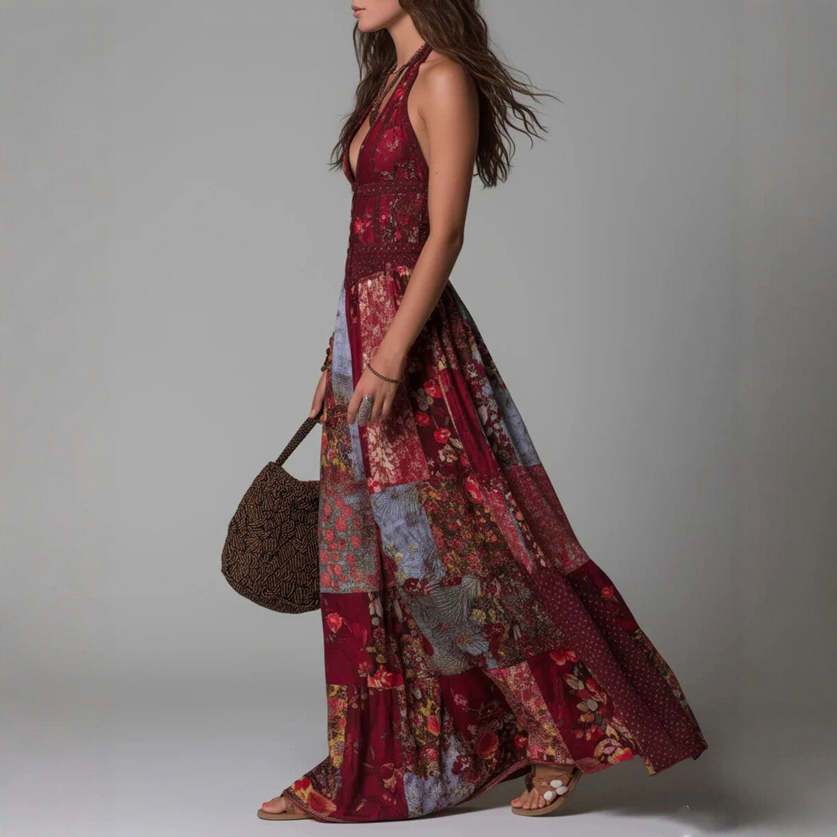 Elegantes V-Neck Kleid mit Raffungen – Bild 3 | LuxeStyle