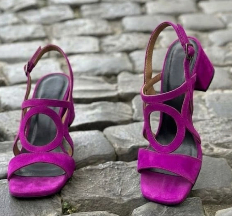 High-Heel Wildleder-Sandalen mit Schnalle