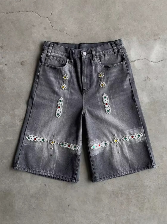 Leder-Patchwork Shorts mit Nieten und Strass