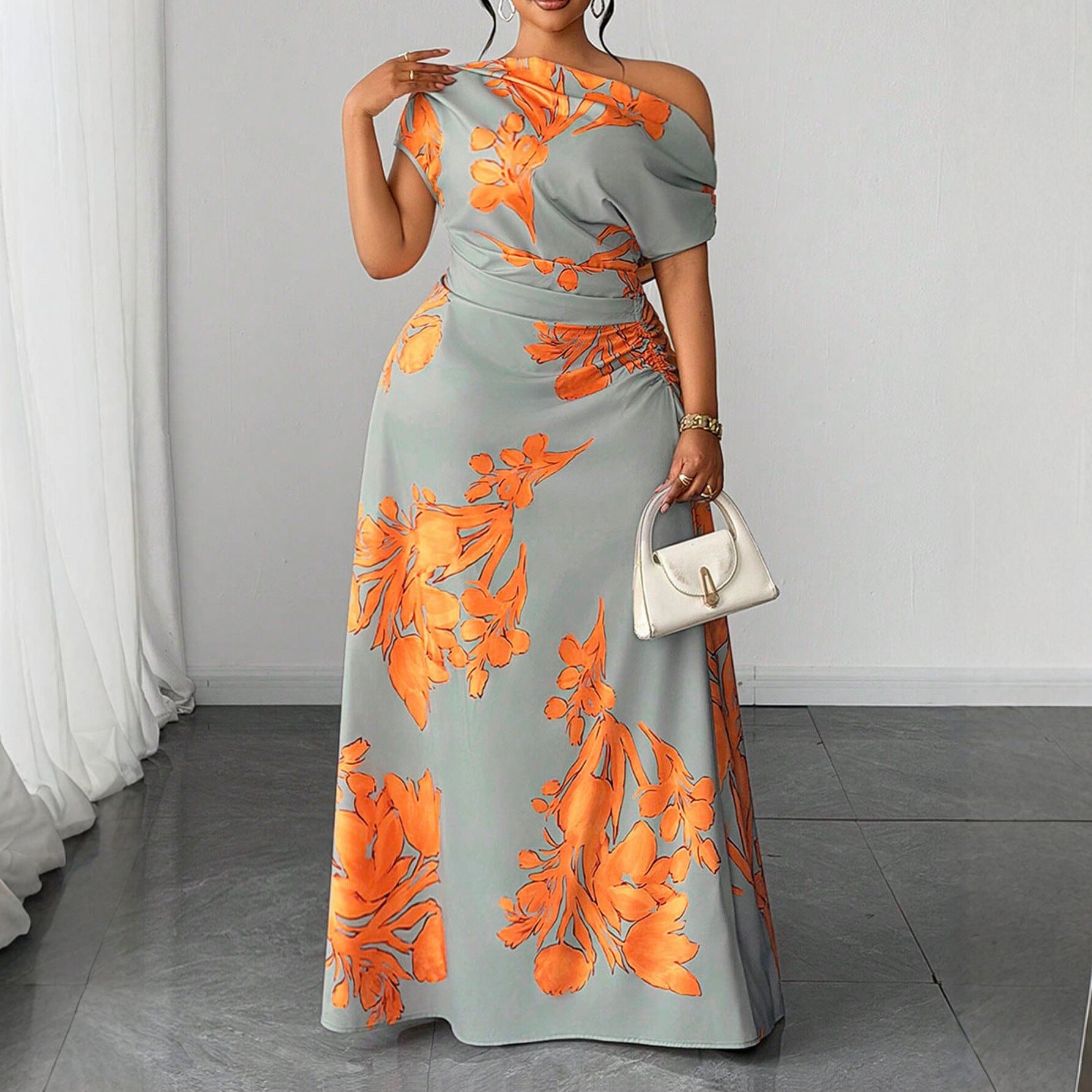 Elegantes Off-Shoulder A-Linien Kleid mit Print