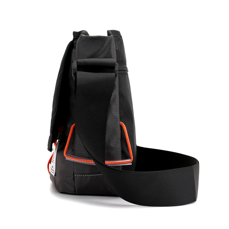 Freizeit-Schultertasche für Sport und Alltag – Bild 3 | LuxeStyle