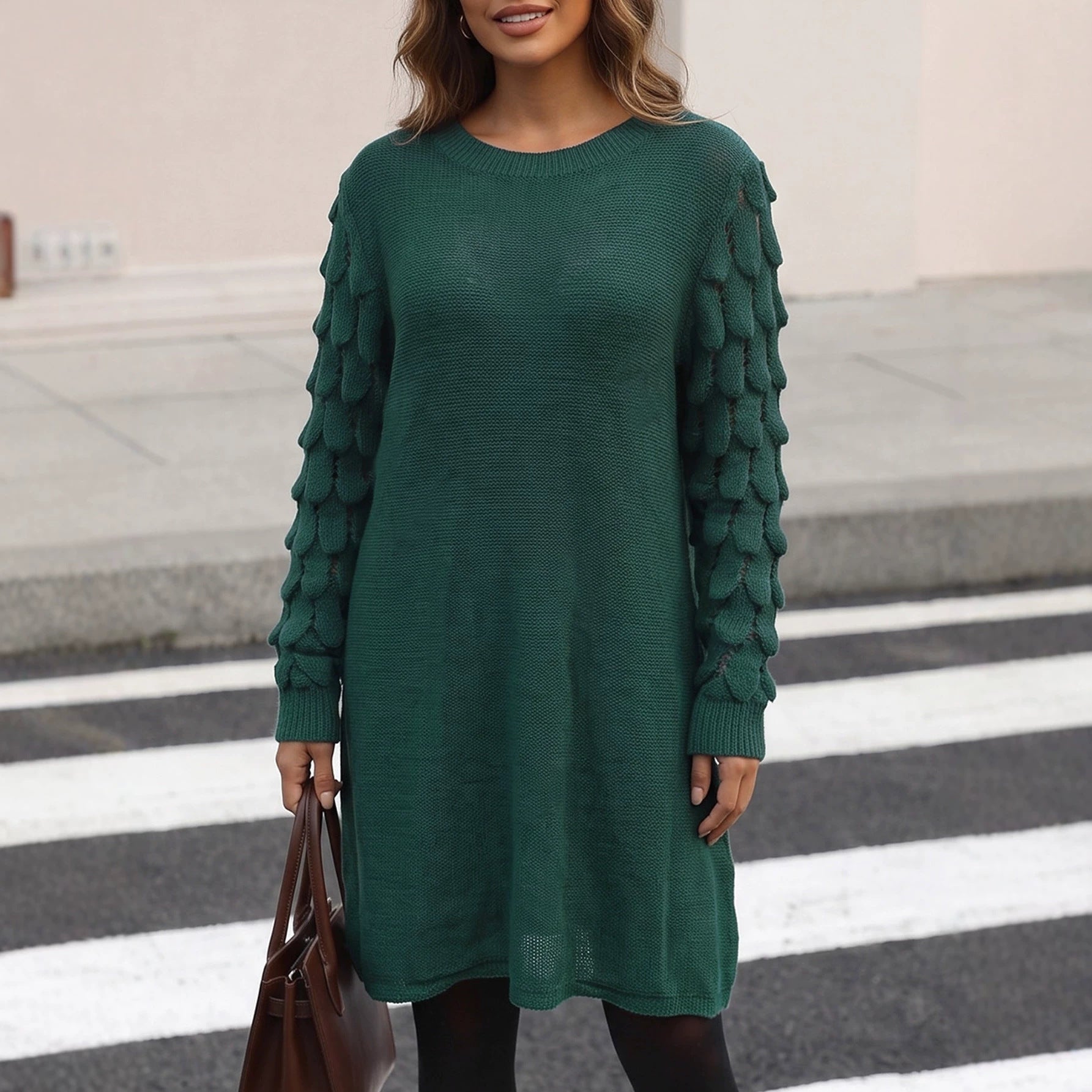 Strickkleid mit Jacquard-Ärmeln