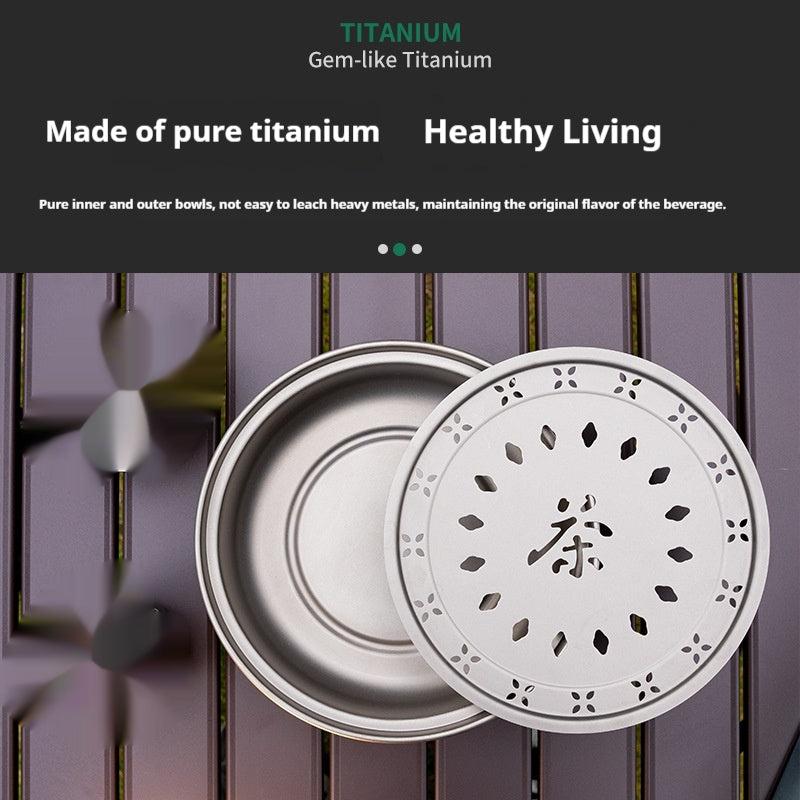 Tragbares Teekset aus Titan mit Schale und Tablett