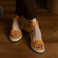 Geflochtene Vintage-Sandalen mit Keilabsatz – Bild 1 | LuxeStyle
