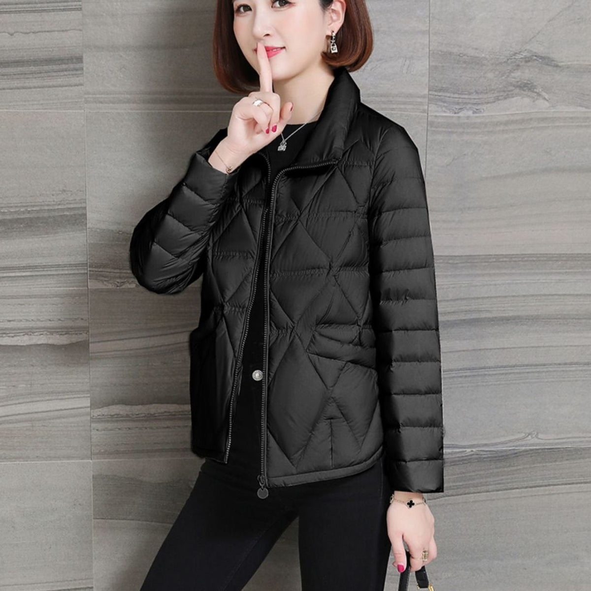 Leichte Daunenjacke Kurz – Bild 4 | LuxeStyle