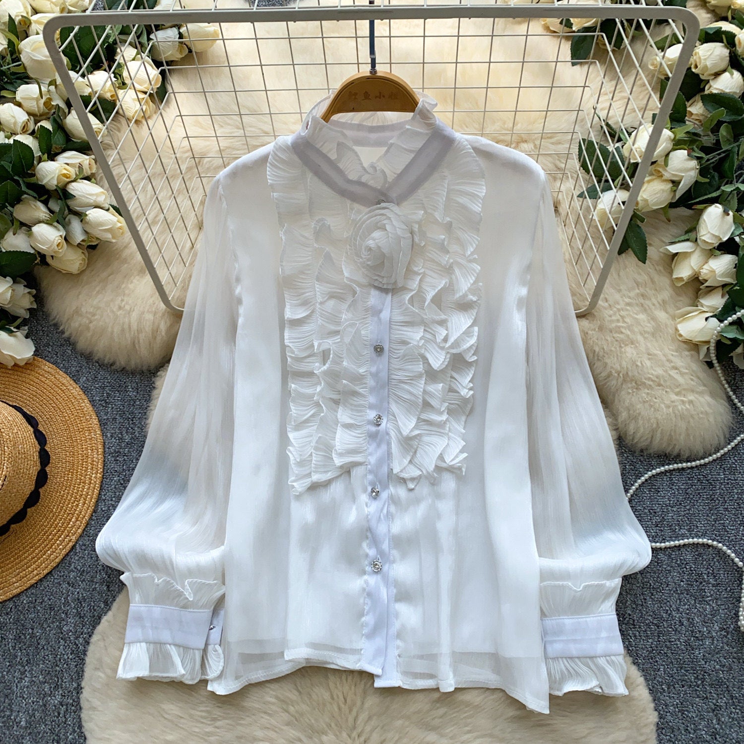 Geblümte Rüschenbluse im Lolita-Stil