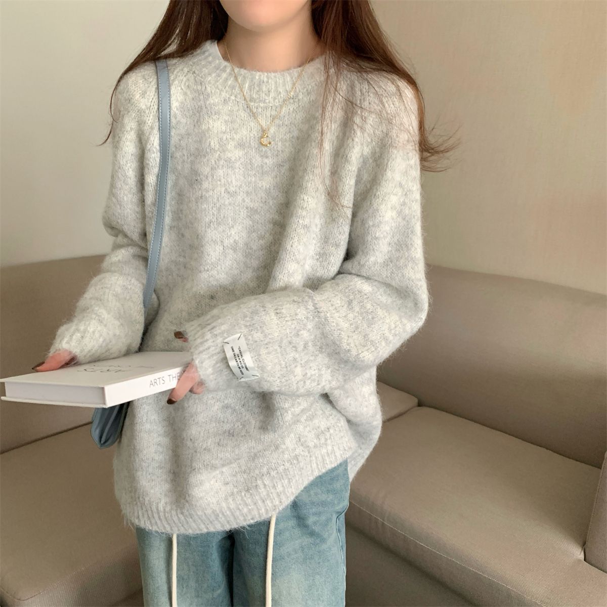 Entspannter Pullover