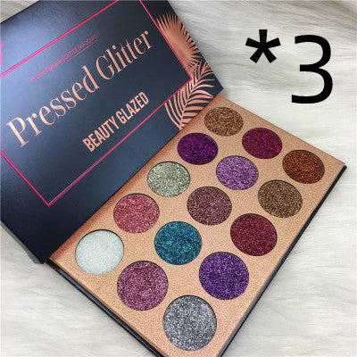 Lidschatten-Palette mit 15 Farben – Bild 4 | LuxeStyle