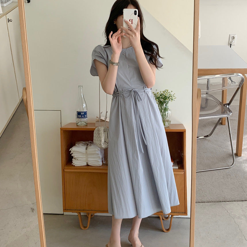 Elegantes Maxi-Kleid mit Flounce und Puffärmeln – Bild 4 | LuxeStyle