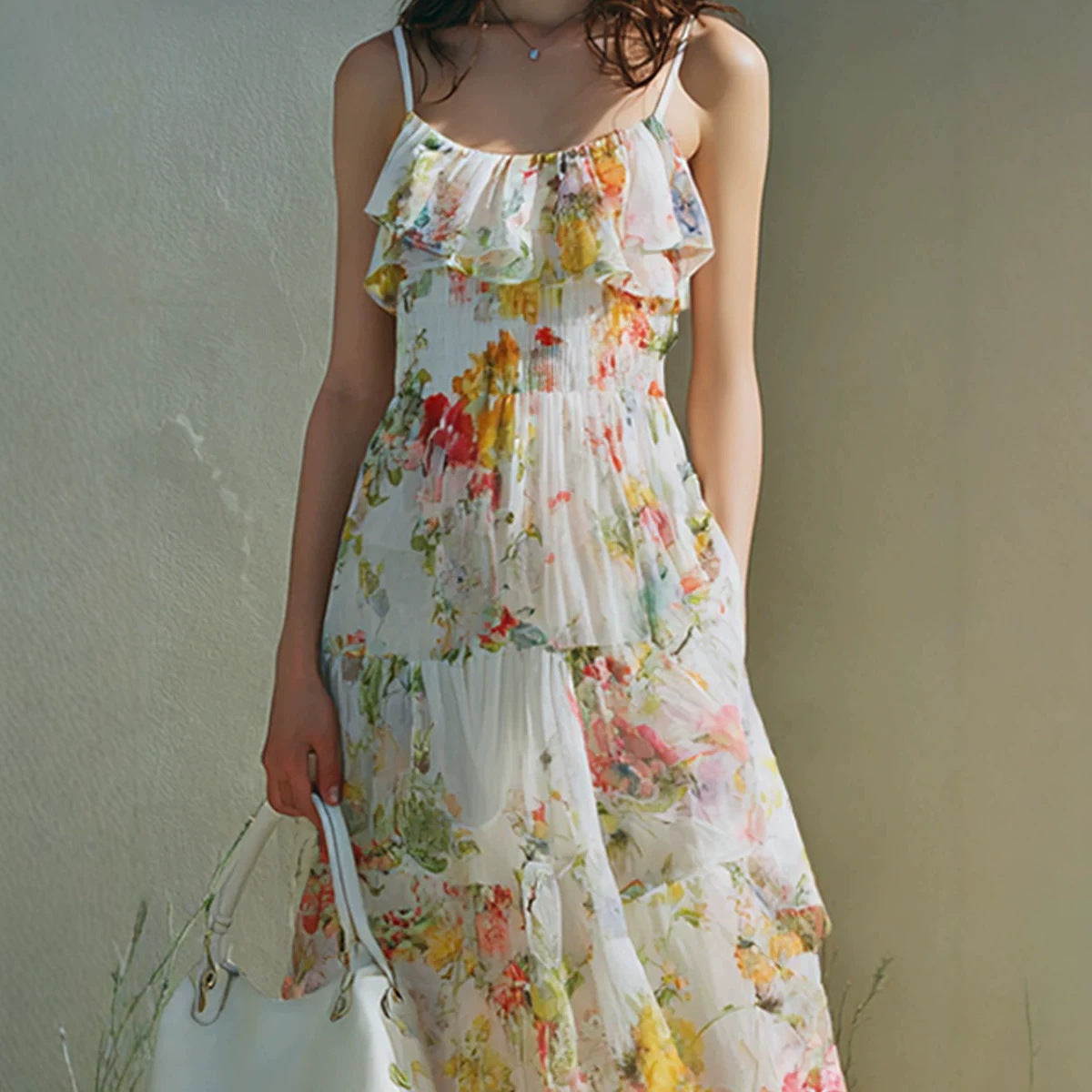 Sommerkleid mit Blumenprint und Chiffon-Lagen – Bild 4 | LuxeStyle